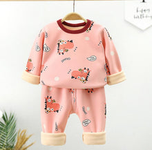 Carregar imagem no visualizador da galeria, Pijama Infantil #Inverno Fleece | Diversas Estampas | Tam 18m - 10 anos