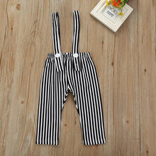 Carregar imagem no visualizador da galeria, Conjunto Girl Calça com Suspensório - Tamanhos de 1 a 4 anos