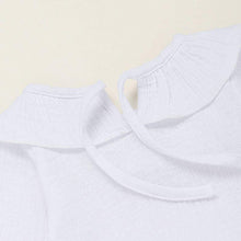 Carregar imagem no visualizador da galeria, Conjuntinho Body com Saia de Bolinhas Cute - Tamanhos de 0 a 2 anos