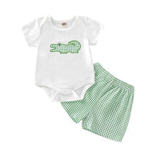 Carregar imagem no visualizador da galeria, Conjunto Body + Shorts Jacaré - 0 a 4 anos