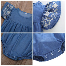 Carregar imagem no visualizador da galeria, Body Jeans Manga Bordada - Tamanhos de 3 meses a 3 anos