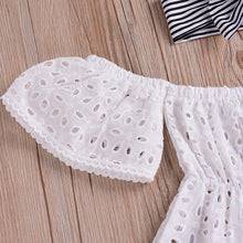 Carregar imagem no visualizador da galeria, Conjunto 3 Peças Ciganinha Rendada - Tamanhos de 0 a 2 anos
