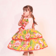 Carregar imagem no visualizador da galeria, Vestido Quadrilha Amarelo Caipira Junino Florido Infantil Criança Luxo