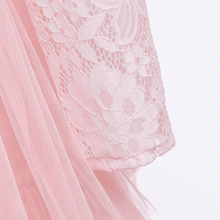 Carregar imagem no visualizador da galeria, Vestido Infantil de Renda Manga Longa