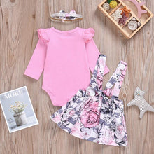 Carregar imagem no visualizador da galeria, Conjunto Body com Saia e Suspensório Floral - Tamanhos de 0 a 2 anos