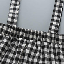 Carregar imagem no visualizador da galeria, Conjunto Body e Saia Xadrez com Alça - Tamanhos de 0 a 3 anos