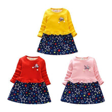 Carregar imagem no visualizador da galeria, Vestido Manga Longa Estrelas - Tamanhos de 1 a 9 anos
