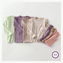 Carregar imagem no visualizador da galeria, Pijama Infantil (1-6 anos) Oslo | 100% Algodão | Unissex #Outono #ScandiStyle
