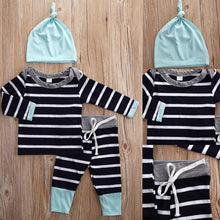 Carregar imagem no visualizador da galeria, Conjunto Listradinho com Touca - Tamanhos de 0 a 24 meses
