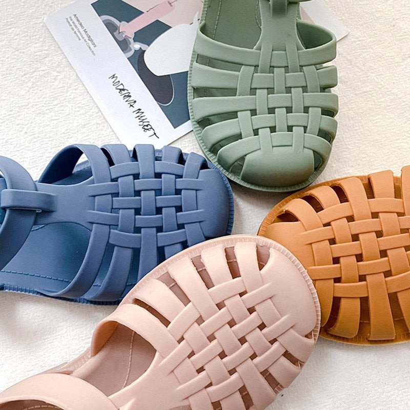 Sandals for girls