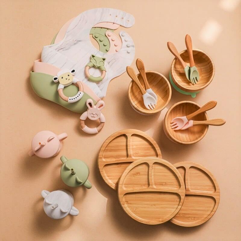 Animal Feeding Kit (7 Pieces)