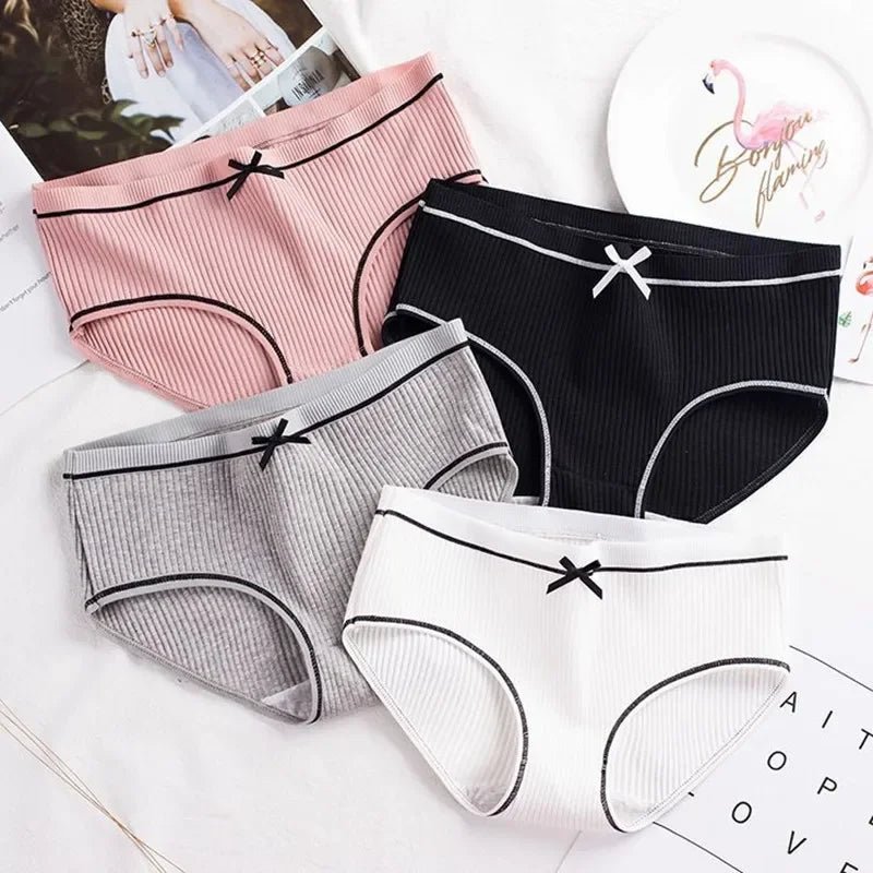 Set of 4 Panties for Teenagers and Young Women, 100% Cotton