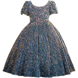 Luxury Long Blue Party Dress for Girls, with Glittering Sequins, for Birthdays, Graduations, Elegant.