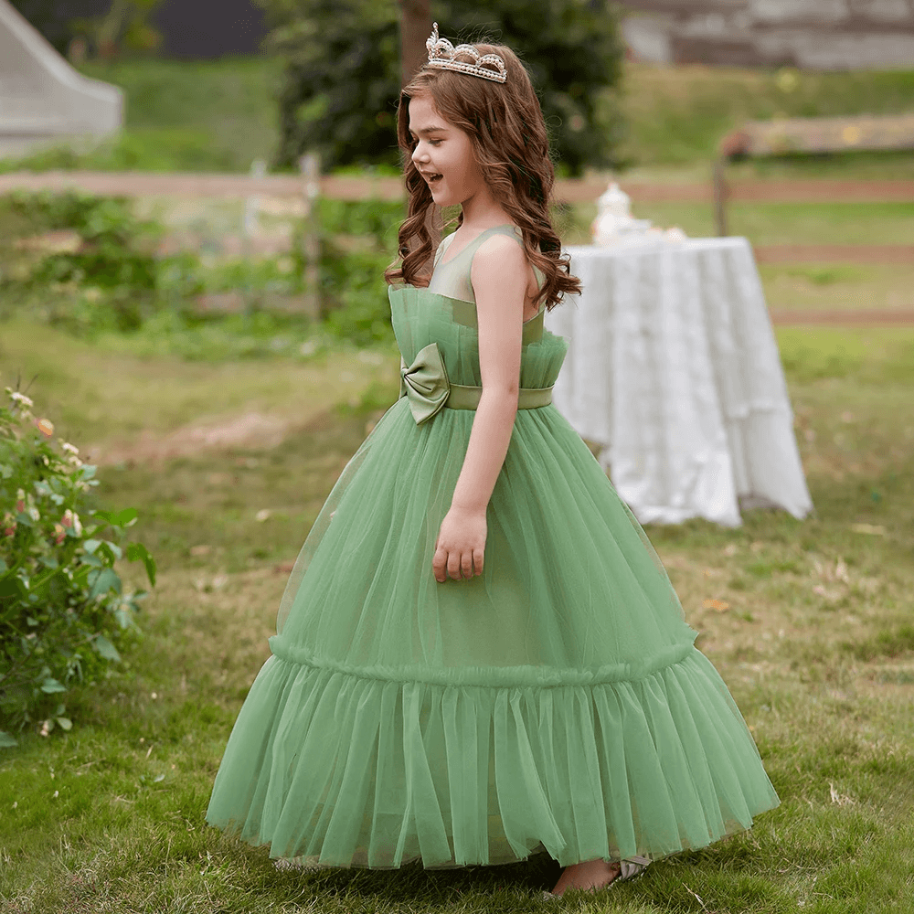 Tulle dress for Kids parties, birthdays, and dances.
