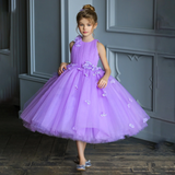 Party Dresses in Lace with Bows and Petals