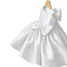 Carregar imagem no visualizador da galeria, Vestido de Festa Formais para Bebê e Infantil

