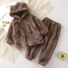Carregar imagem no visualizador da galeria, Conjunto de Pijama Infantil  #Inverno com Capuz | Tam: 9 meses - 5 anos
