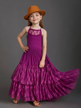 Short-sleeved lace dress for Kids.