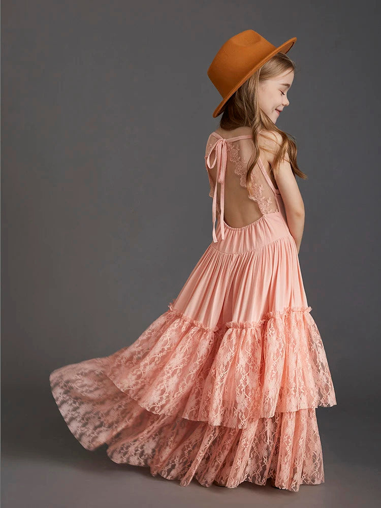 Short-sleeved lace dress for Kids.