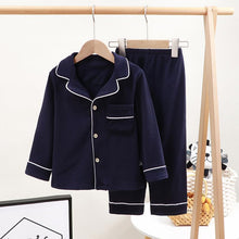 Carregar imagem no visualizador da galeria, Pijama Longo Infantil Flanela Abotoado | Estilo Americano #Unissex | Tam 2-10 anos
