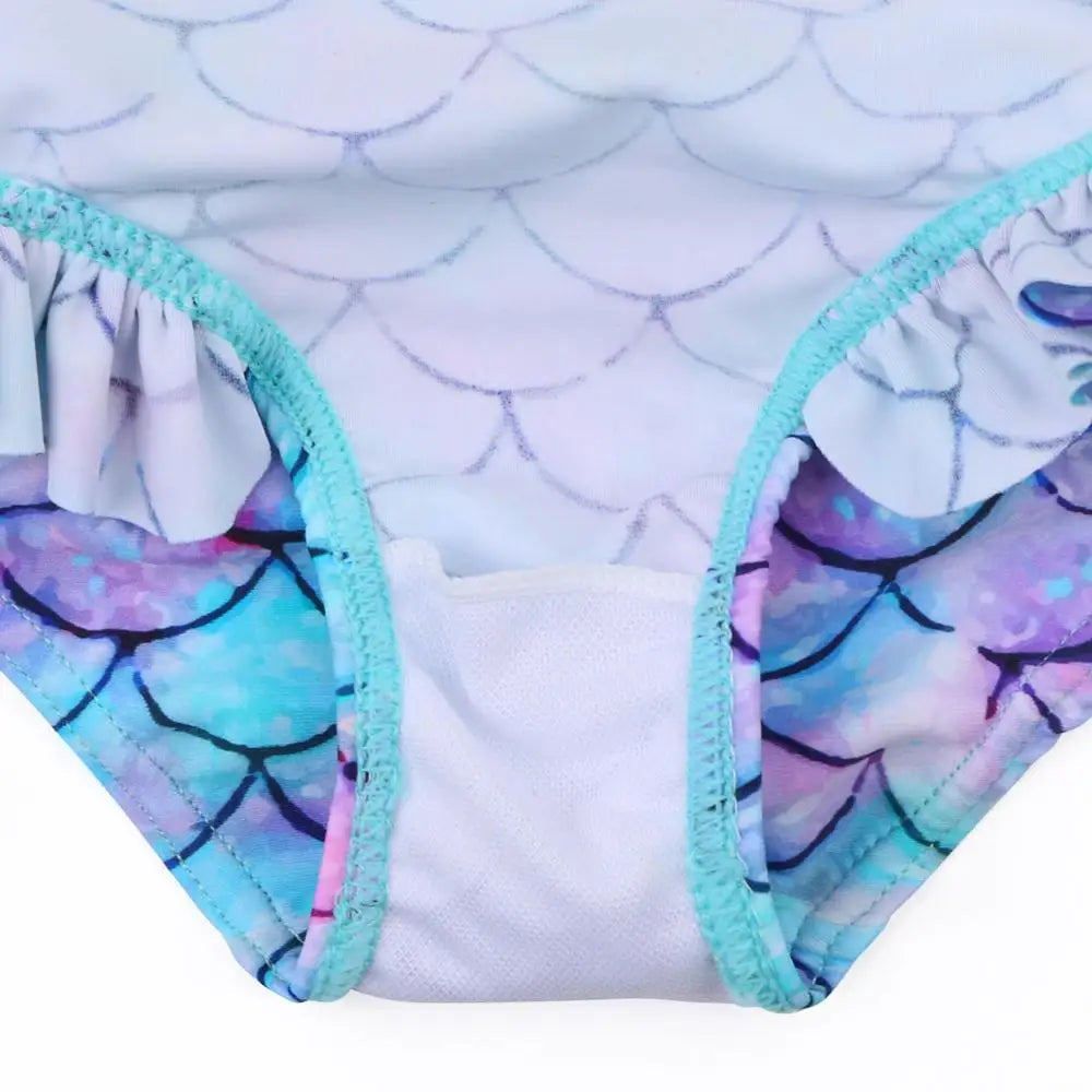 Long-sleeved mermaid swimsuit for girls aged newborn to 6 years with UPF 50+.