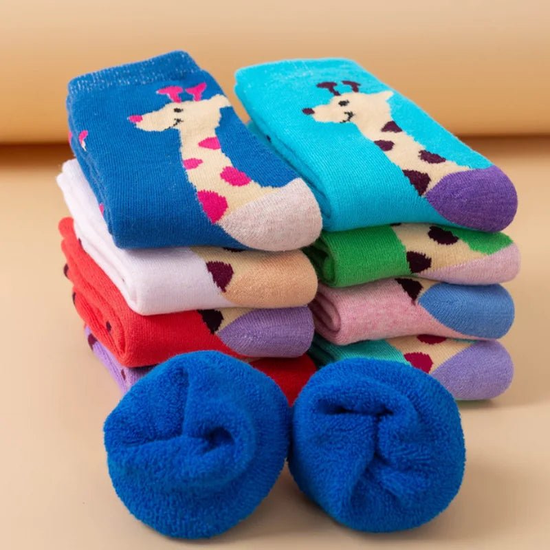 Kit with 5 Pairs of Unisex Plush Kids Socks