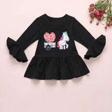 Carregar imagem no visualizador da galeria, Conjunto Calça e Blusa Flare e Babados - Tamanhos de 1 a 5 anos
