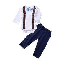 Carregar imagem no visualizador da galeria, Conjuntinho Casual Body com Suspensório e Gravatinha Borboleta Fixo - Tamanhos de 0 a 2 anos
