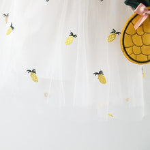 Carregar imagem no visualizador da galeria, Vestido Casual Abacaxi Cute - Tamanhos de 6 meses a 3 anos
