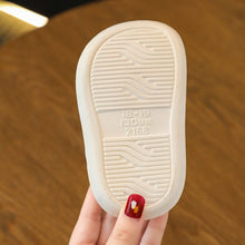 Carregar imagem no visualizador da galeria, Crocs Infantil Espaço Kids
