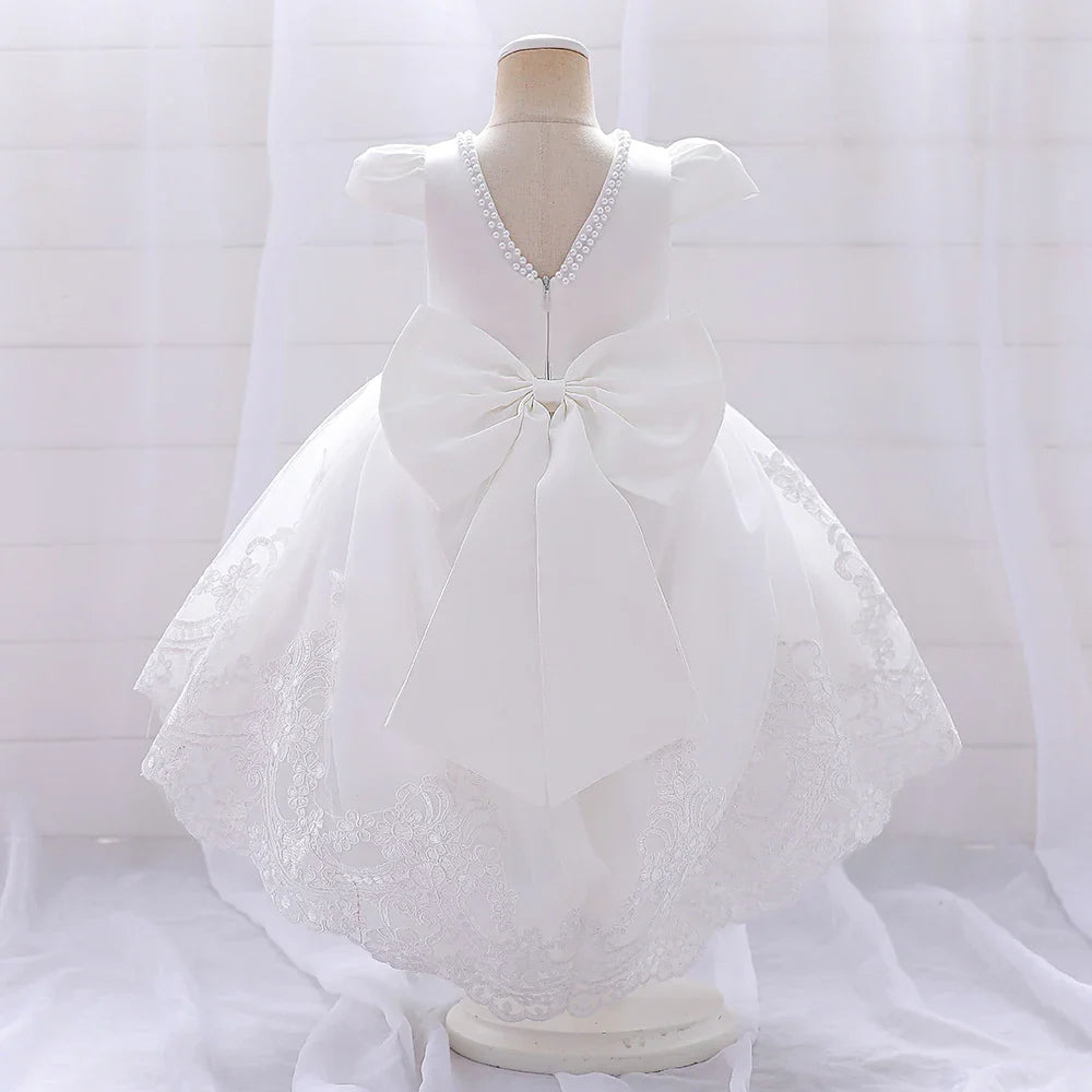 Luxury White Christening Dress for Baby with Bow and Lace, Perfect for Weddings, Birthdays