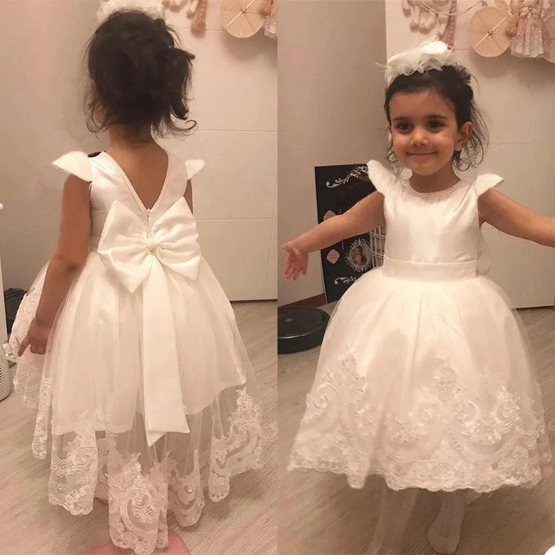Luxury White Christening Dress for Baby with Bow and Lace, Perfect for Weddings, Birthdays
