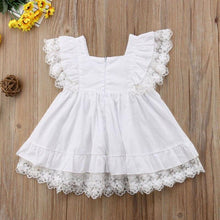 Carregar imagem no visualizador da galeria, Vestido Branco Renda Manga Mosca - Tamanhos de 1 a 6 anos
