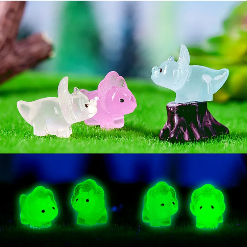 Glow-in-the-Dark Dinosaurs – 50 Mini Dinosaurs that Glow in the Dark