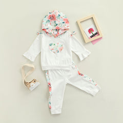 Conjunto Infantil Feminino Amorzinho com Touca