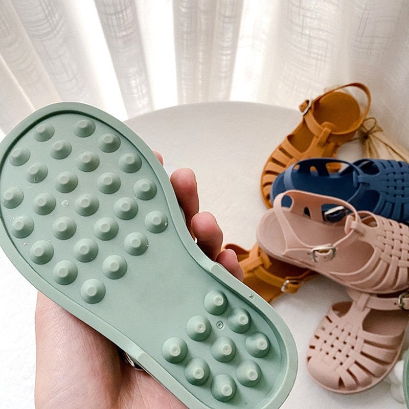 Sandals for girls