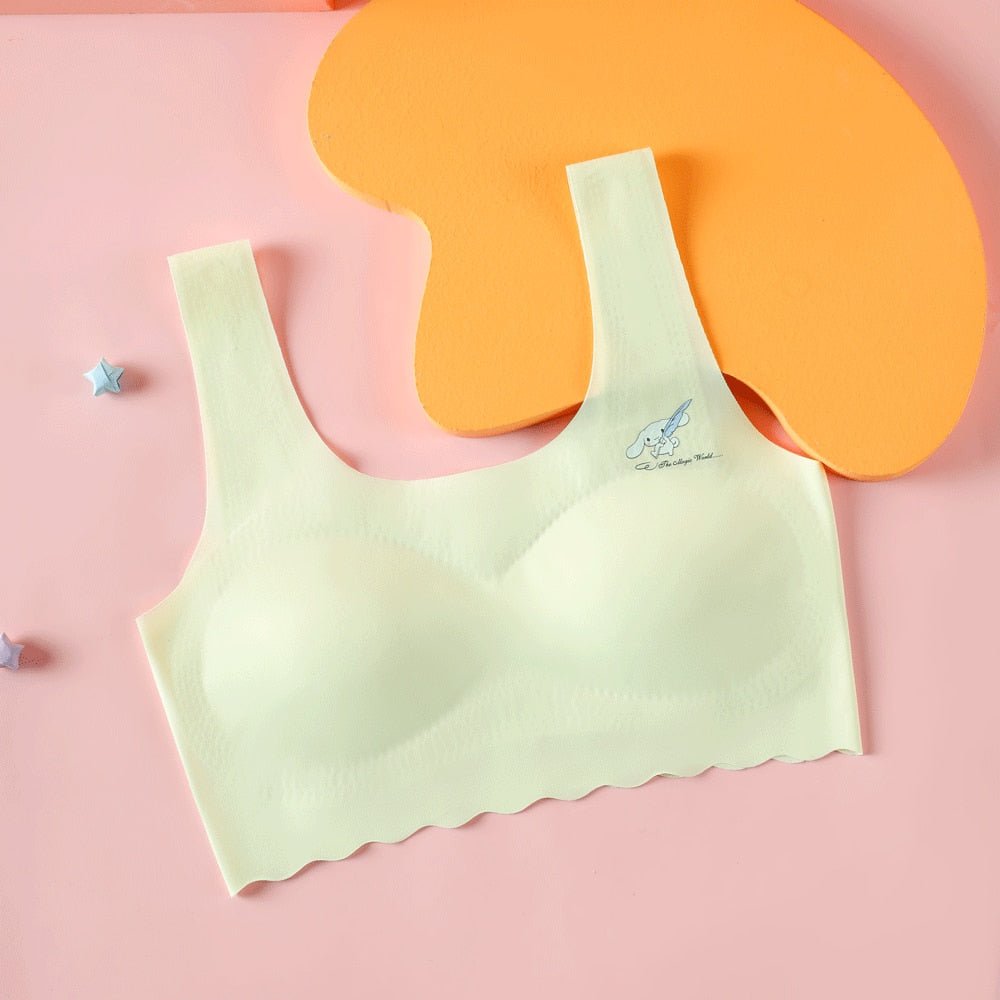 Seamless Junior Bra with Breathable Fabric