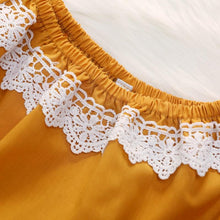 Carregar imagem no visualizador da galeria, Conjunto Calça Jeans e Ciganinha - Tamanhos de 1 a 5 anos
