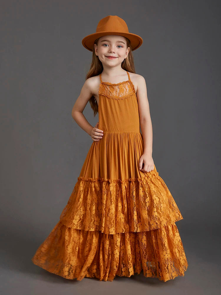 Short-sleeved lace dress for Kids.