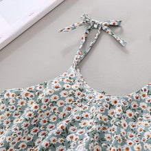 Carregar imagem no visualizador da galeria, Conjunto Summer Blusa Babados de alcinha com Shorts - Tamanho de 0 a 5 anos

