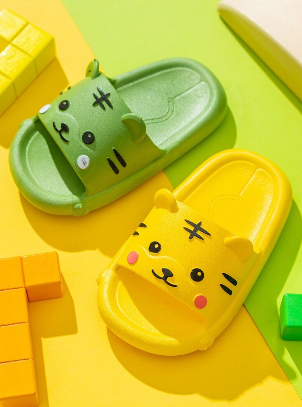 Cloud Kitten Kids Flip-Flops